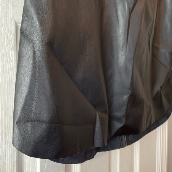 New Commense Black Mini XL/12 Faux Leather Zippered Skirt Asymmetrical Retro - Picture 5 of 14